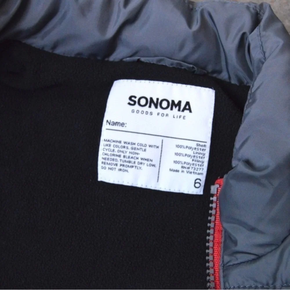 Boys Sonoma Cozy Soft Micro-fleece Lined Puffer Vest,‎ Size 6 Black Grey Red